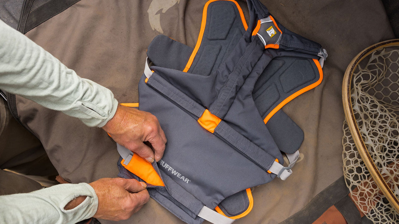 FACILE À METTRE ET À ENLEVER