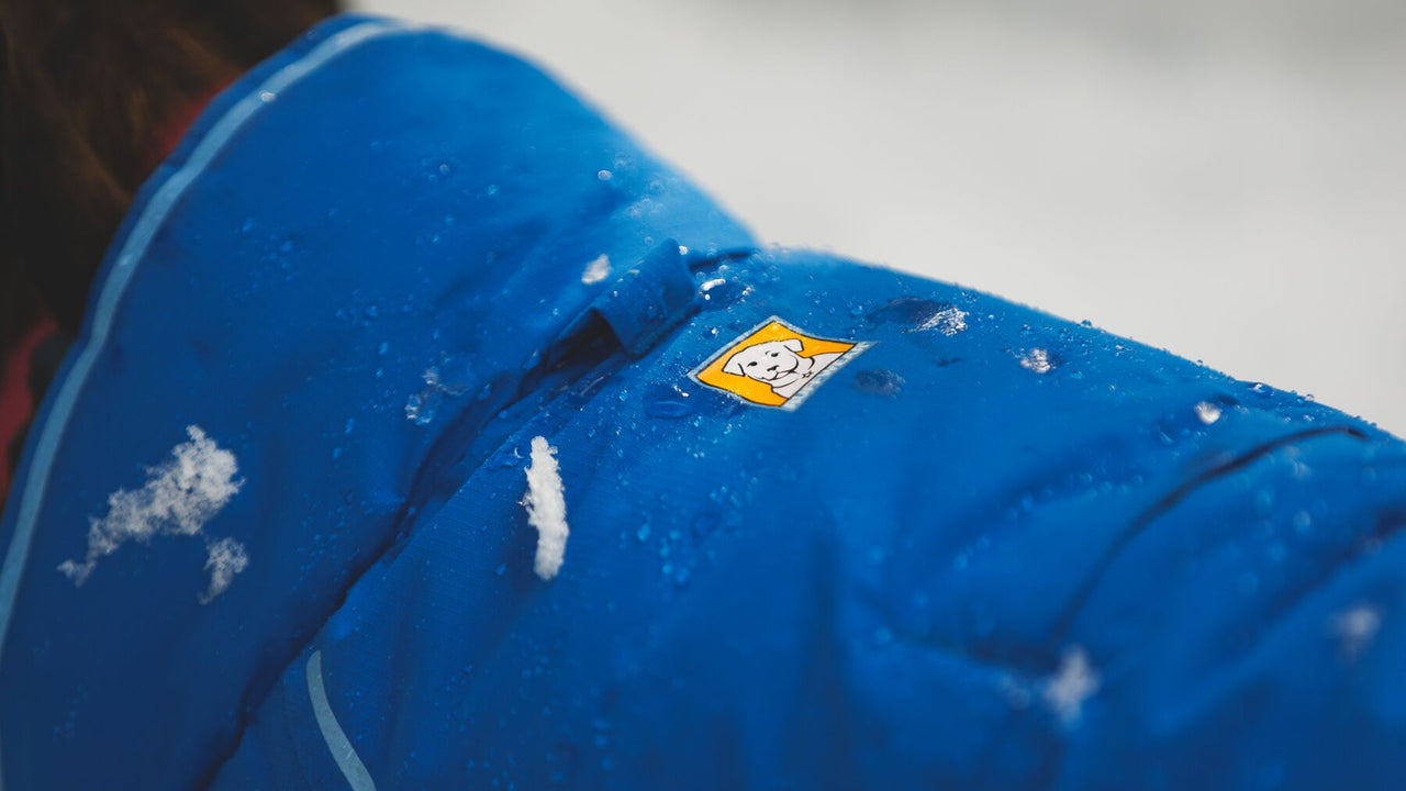 WASSERDICHTES AUSSENMATERIAL